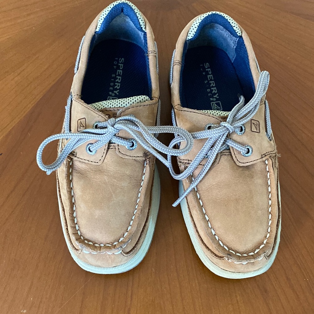 Sperry Top Sider Lanyard Boys size 1 shoes